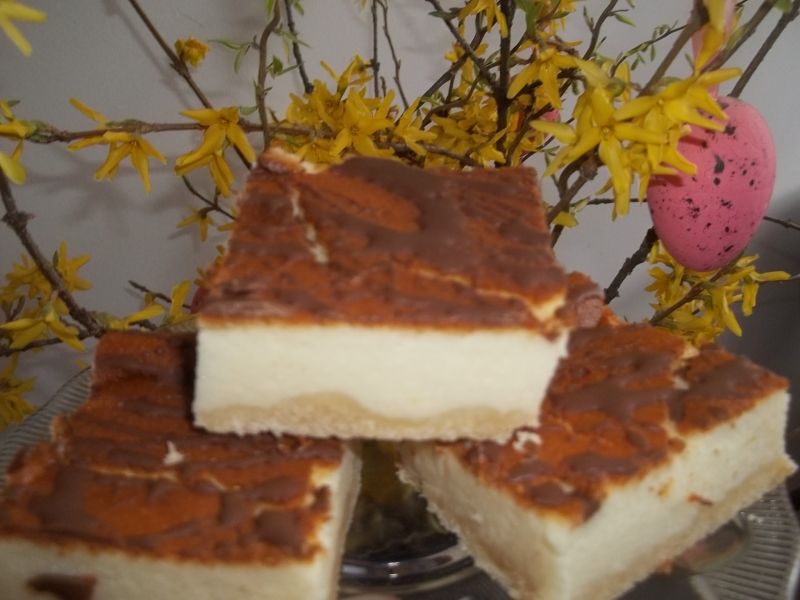 Sernik z polewą czekoladową