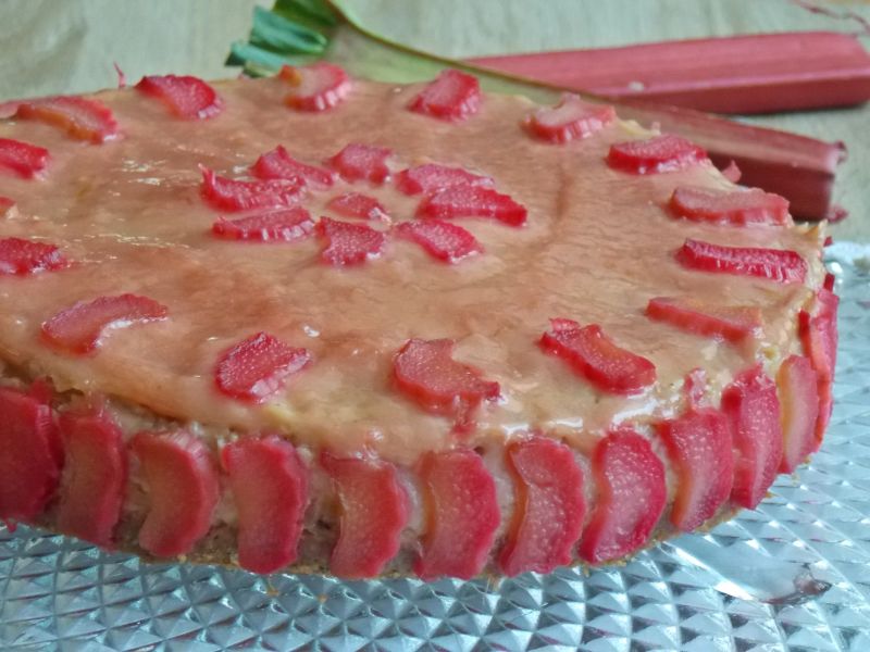 Sernik z rabarbarem Sernik z rabarbarem
