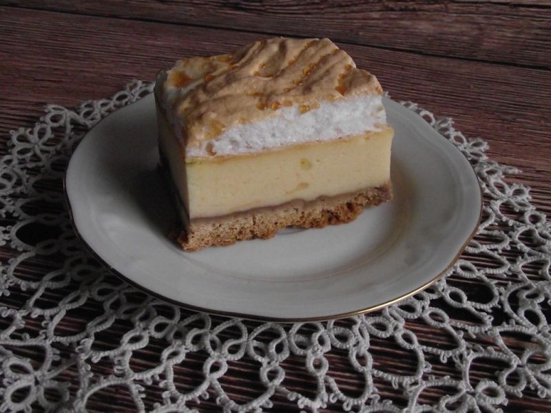 Sernik z rosą na konfiturze Sernik z rosą na konfiturze