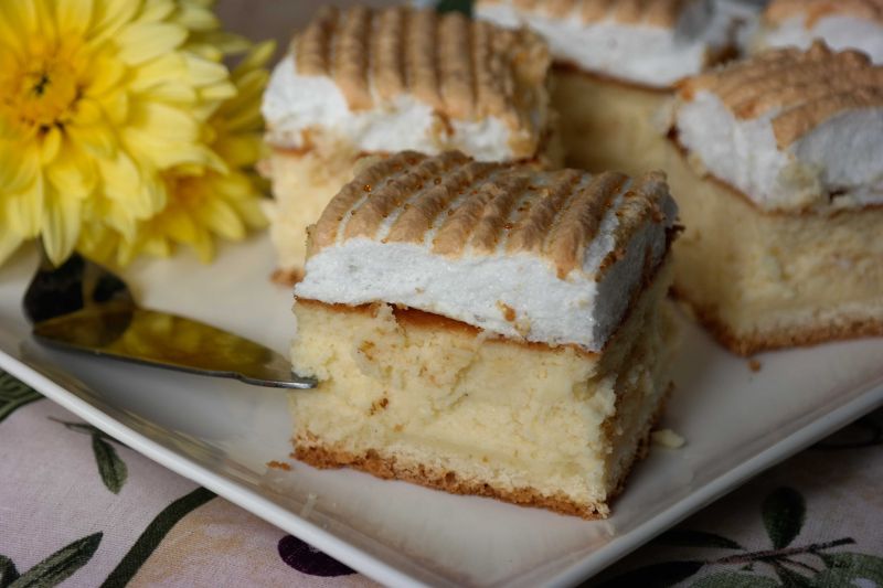 Sernik z rosą (Złota rosa)