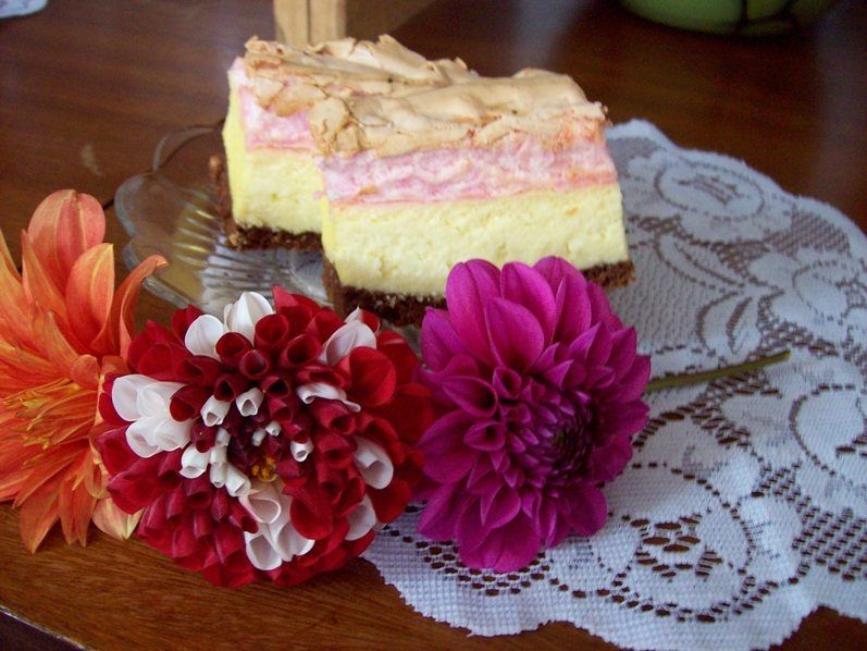 Sernik z różową pianką Sernik z różową pianką