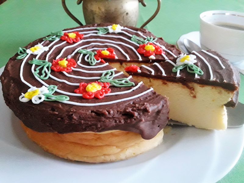 Sernik z serka ricotta  z czekoladą Sernik z serka ricotta  z czekoladą