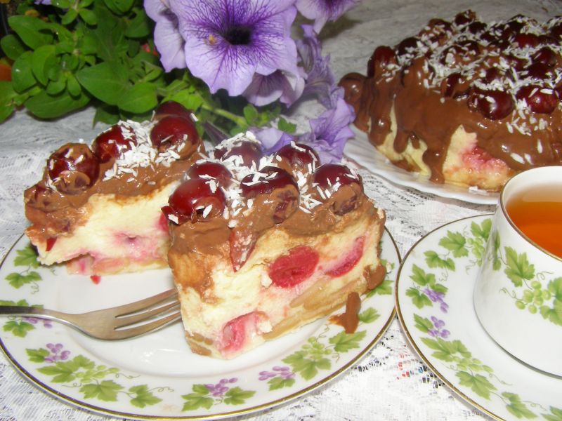 Sernik z wiśniami z szybkowara Sernik z wiśniami z szybkowara