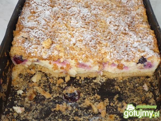 Sernik ze śliwkami wg Gosi