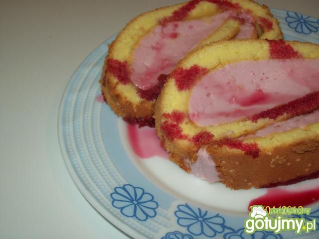 Sernikowa rolada na zimno Sernikowa rolada na zimno