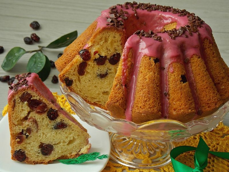 Serowa babka z żurawiną