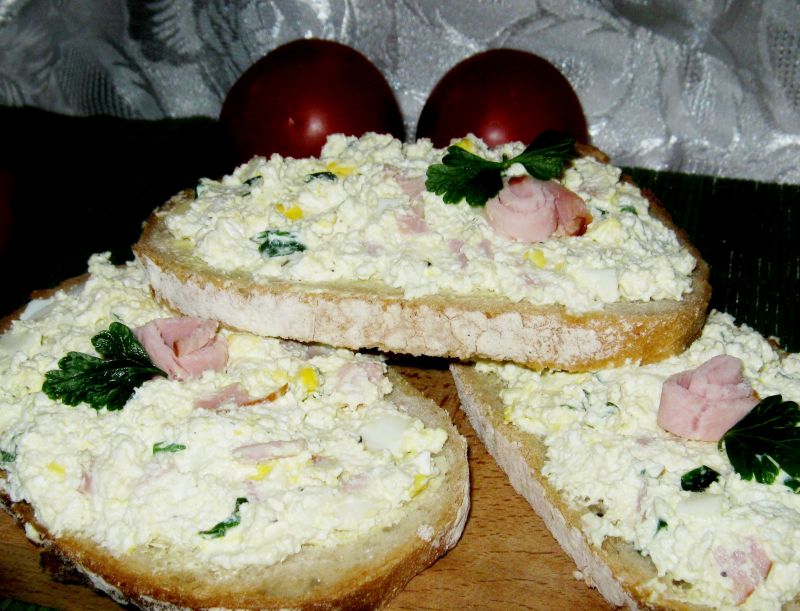 Serowa pasta do chleba