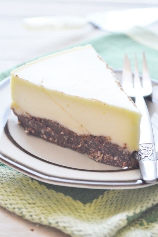 Serowa pianka bez pieczenia na chrupiącym spodzie 