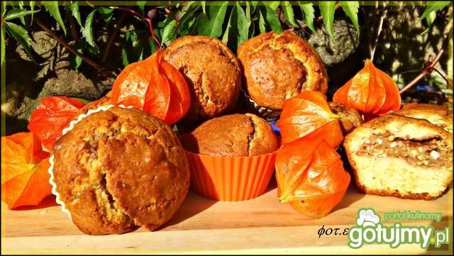 Serowe babeczki z masą