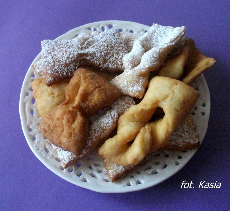 Serowe ciasteczka karnawałowe Serowe ciasteczka karnawałowe