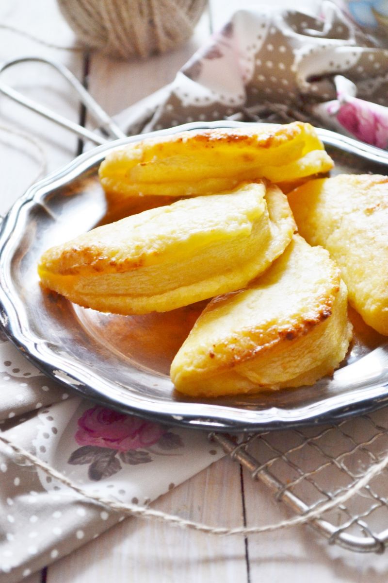 Serowe ciasteczka usteczka z jabłkiem