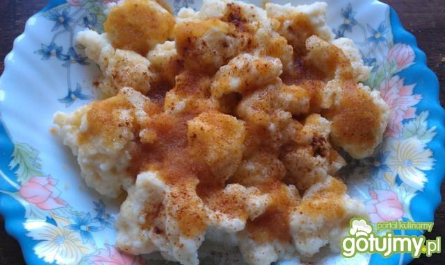 Serowe kluski kładzione