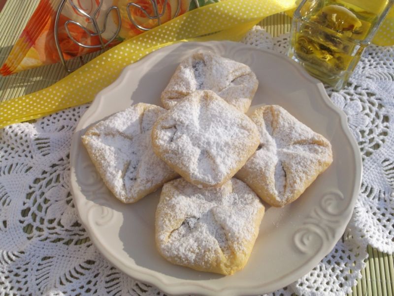 Serowe kopertki z konfiturą Serowe kopertki z konfiturą