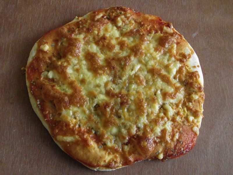 Serowe pizzerinki z oregano 