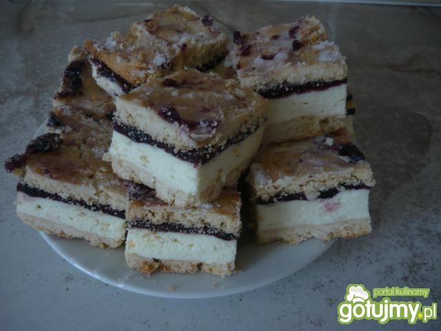 Serowy z jagodami Serowy z jagodami