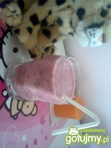 Shake truskawkowy 4 Shake truskawkowy 4