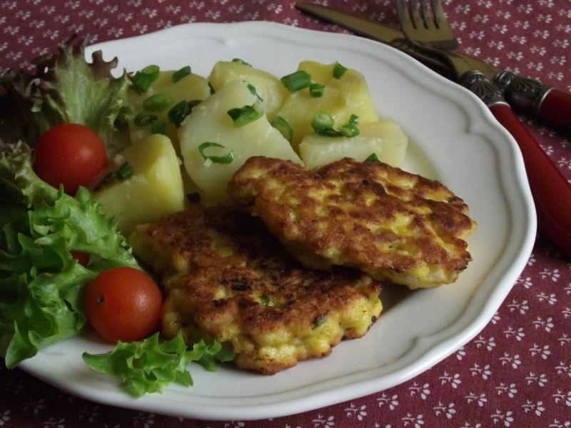 Siekane indycze kotleciki z oscypkiem i dymką 