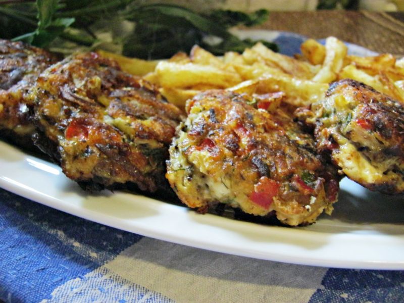 Siekane kotleciki z kurczaka z amarantusem Siekane kotleciki z kurczaka z amarantusem