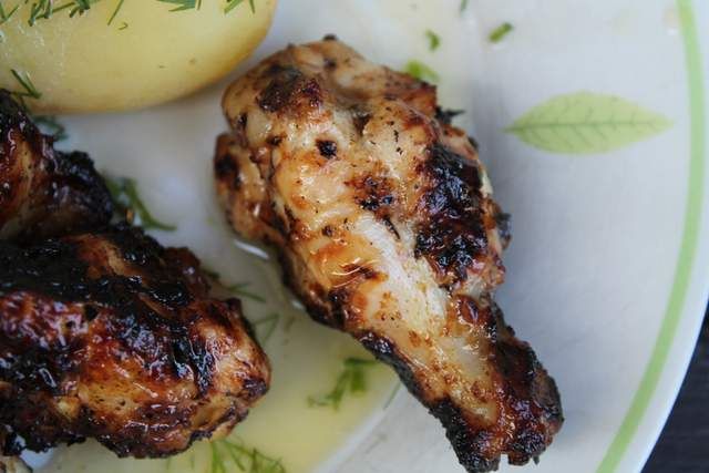 Skrzydełka kąpane w maślance