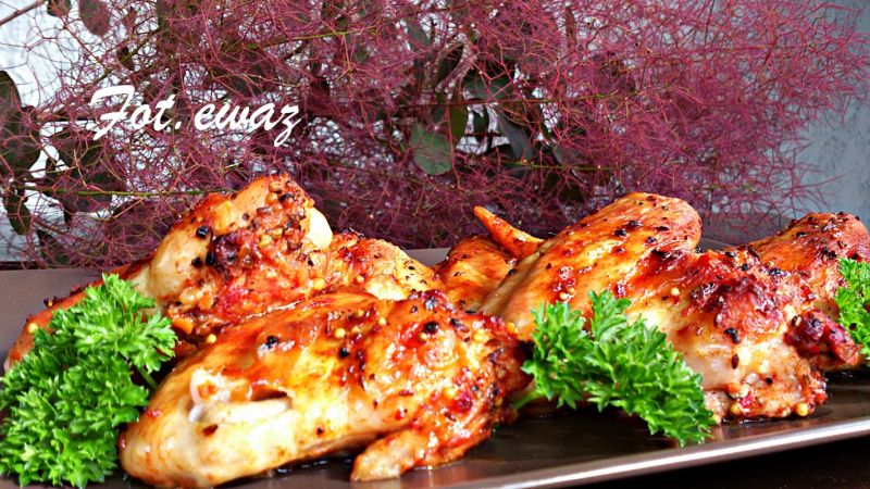 Skrzydełka pieczone długo marynowane Skrzydełka pieczone długo marynowane