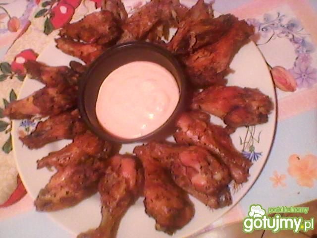 Skrzydełka po chińsku z sosem Skrzydełka po chińsku z sosem