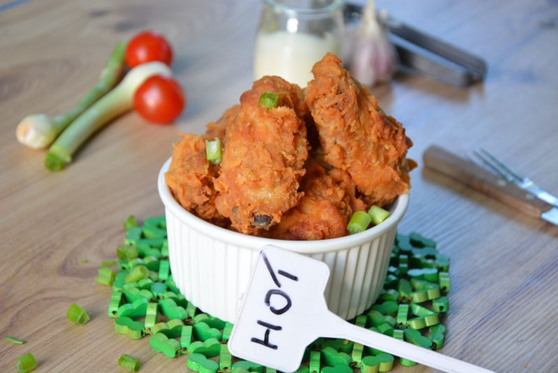 Skrzydełka smażone w cieście maślankowym 