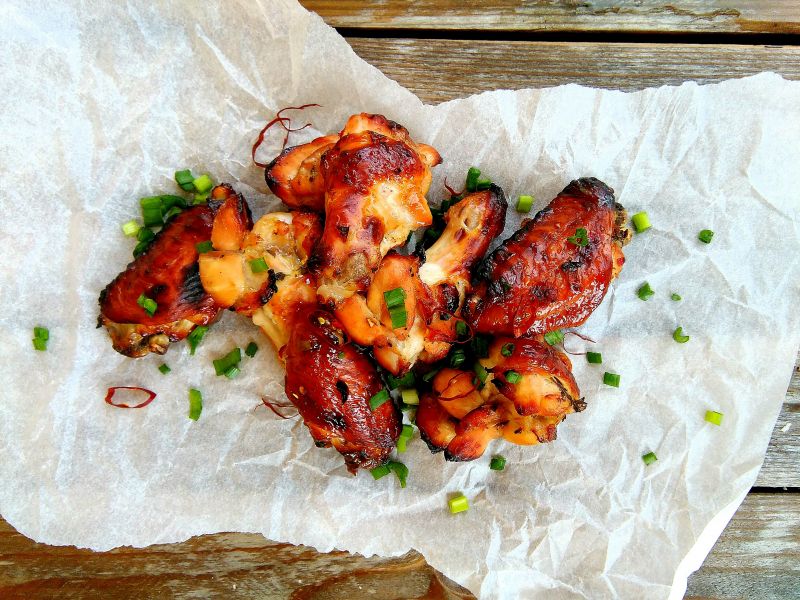 Skrzydełka sojowo-imbirowe