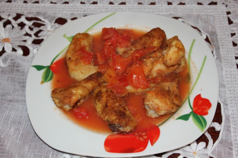 Skrzydełka w pomidorach Skrzydełka w pomidorach