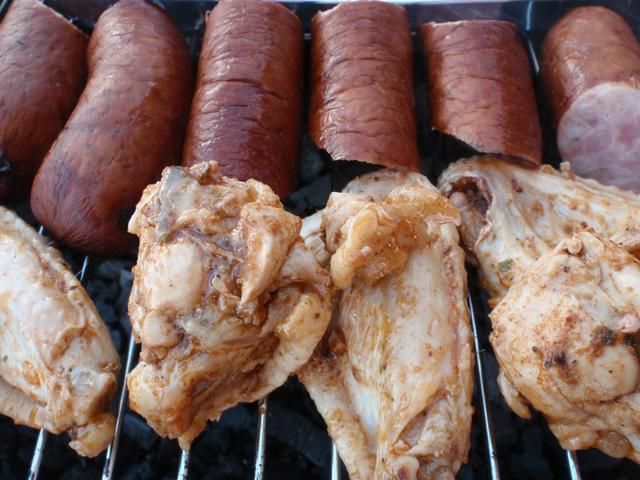 skrzydełka w słodko-pikantnej marynacie