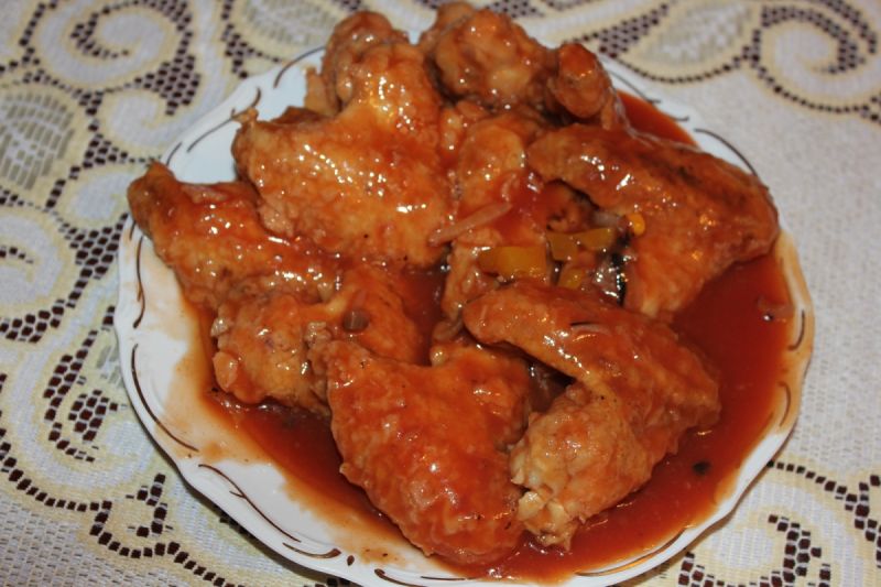 Skrzydełka w sosie słodko-kwaśnym  Skrzydełka w sosie słodko-kwaśnym