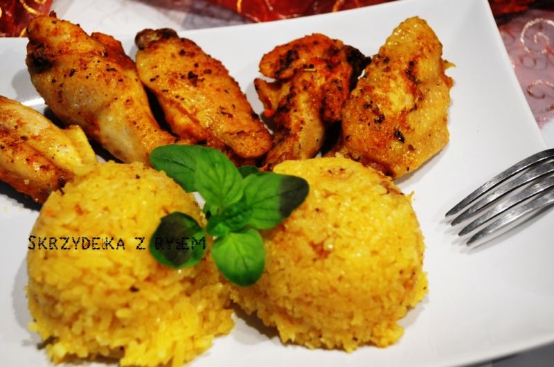 Skrzydełka zapiekane z ryżem
