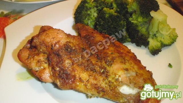 Skrzydła indycze przyprawione gyrosem