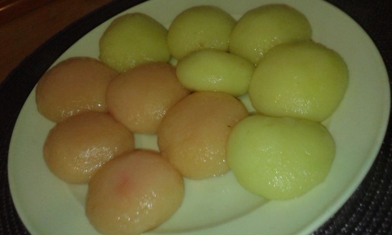 Śląskie kluski z dodatkiem barszczu czerwonego