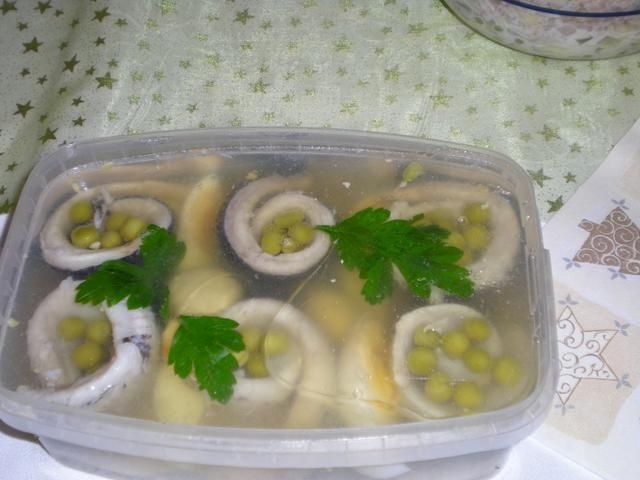 Śledź w garniturze. Śledź w garniturze.
