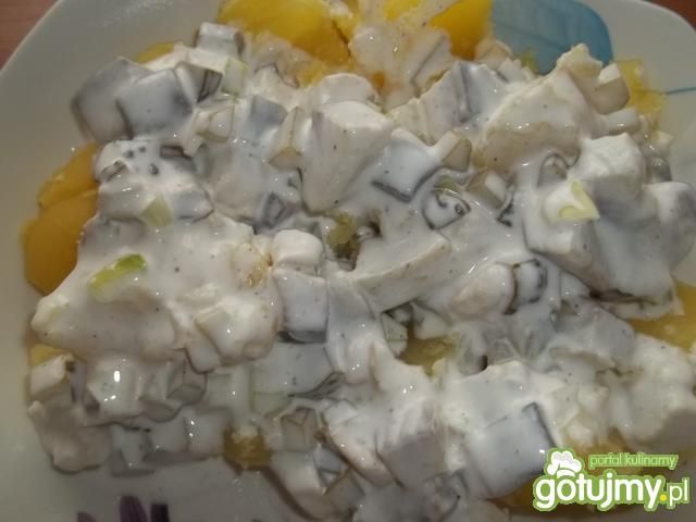 Śledź w śmietanie z ziemniakami