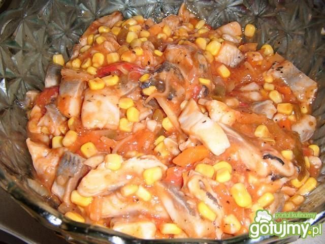 Śledź w sosie słodko-kwaśnym Śledź w sosie słodko-kwaśnym