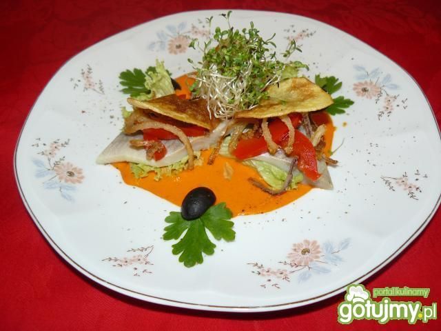 Śledź z kremem z pieczonej papryki Śledź z kremem z pieczonej papryki