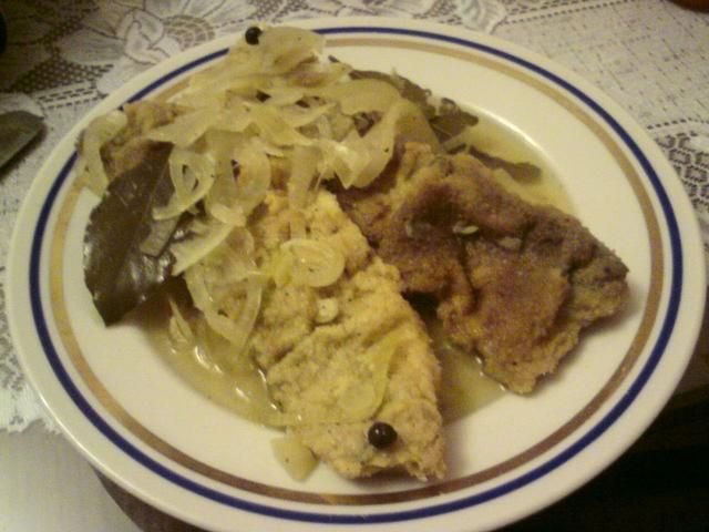 Śledzie opiekane w zalewie octowej