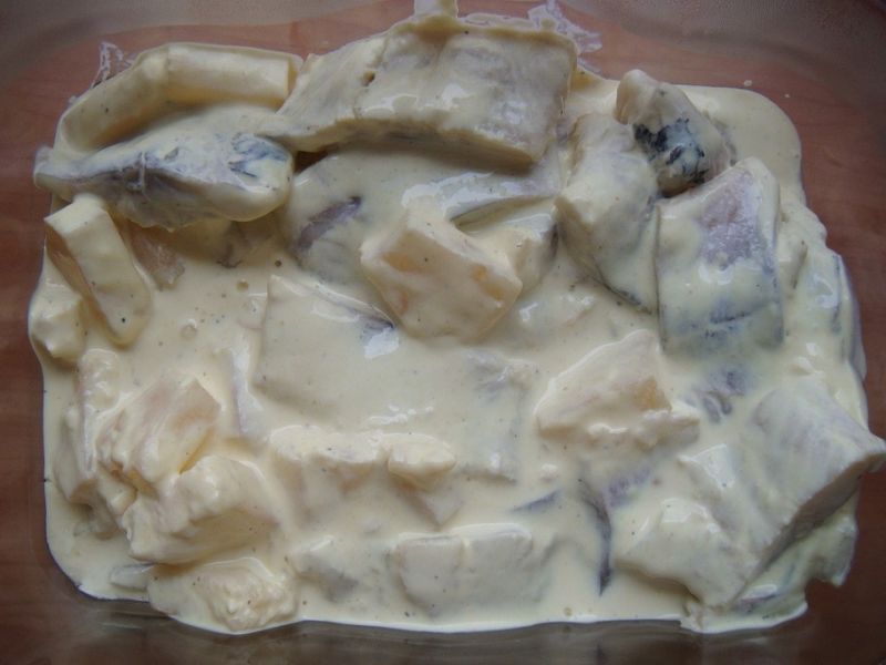 Śledzie po hawajsku z musztardą 