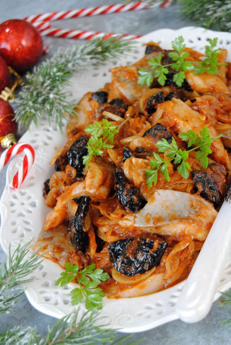 Śledzie pomidorowo- śliwkowe 