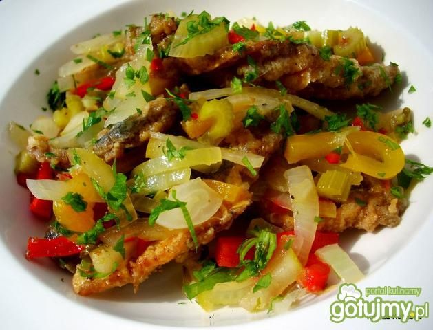 Śledzie smażone w ostrej marynacie 