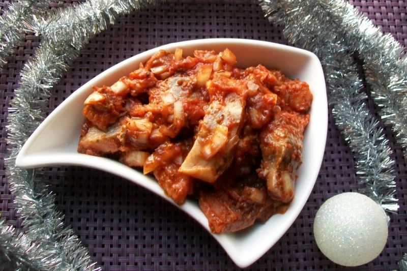 Śledzie w pomidorach Śledzie w pomidorach