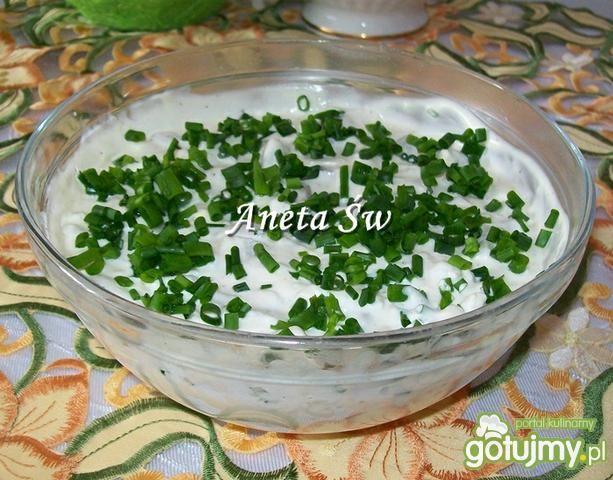 Śledzie w sosie czosnkowym Śledzie w sosie czosnkowym