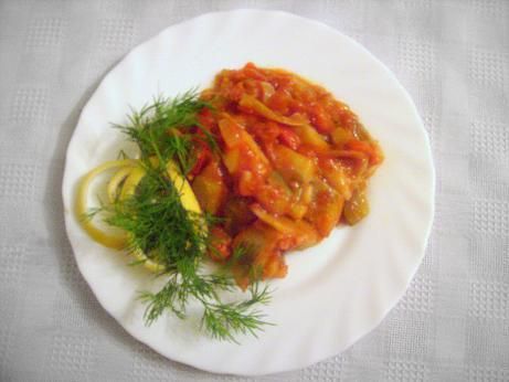 Śledzie w sosie salsa