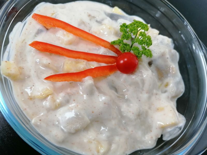 Śledzie z ananasem w sosie curry Śledzie z ananasem w sosie curry