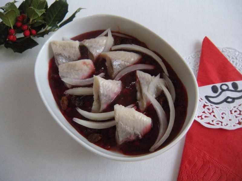 Śledzie z borówkami Śledzie z borówkami