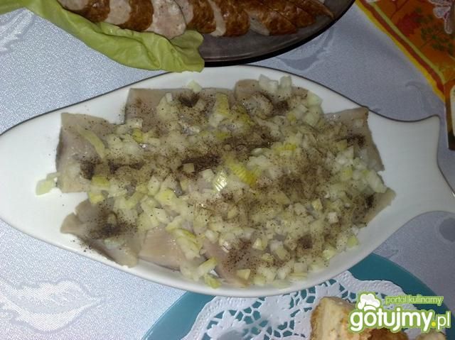 Śledzie z cebulką Śledzie z cebulką