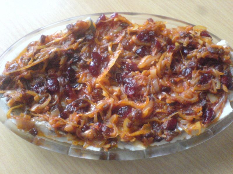 Śledzie z żurawiną