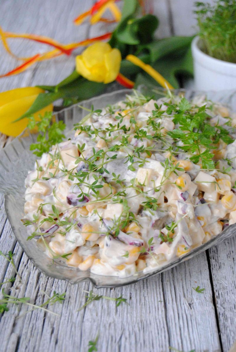 Śledziowa sałata z rzeżuchą