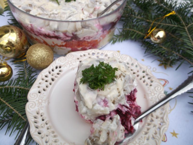 Śledziowa sałatka ,,Szuba''